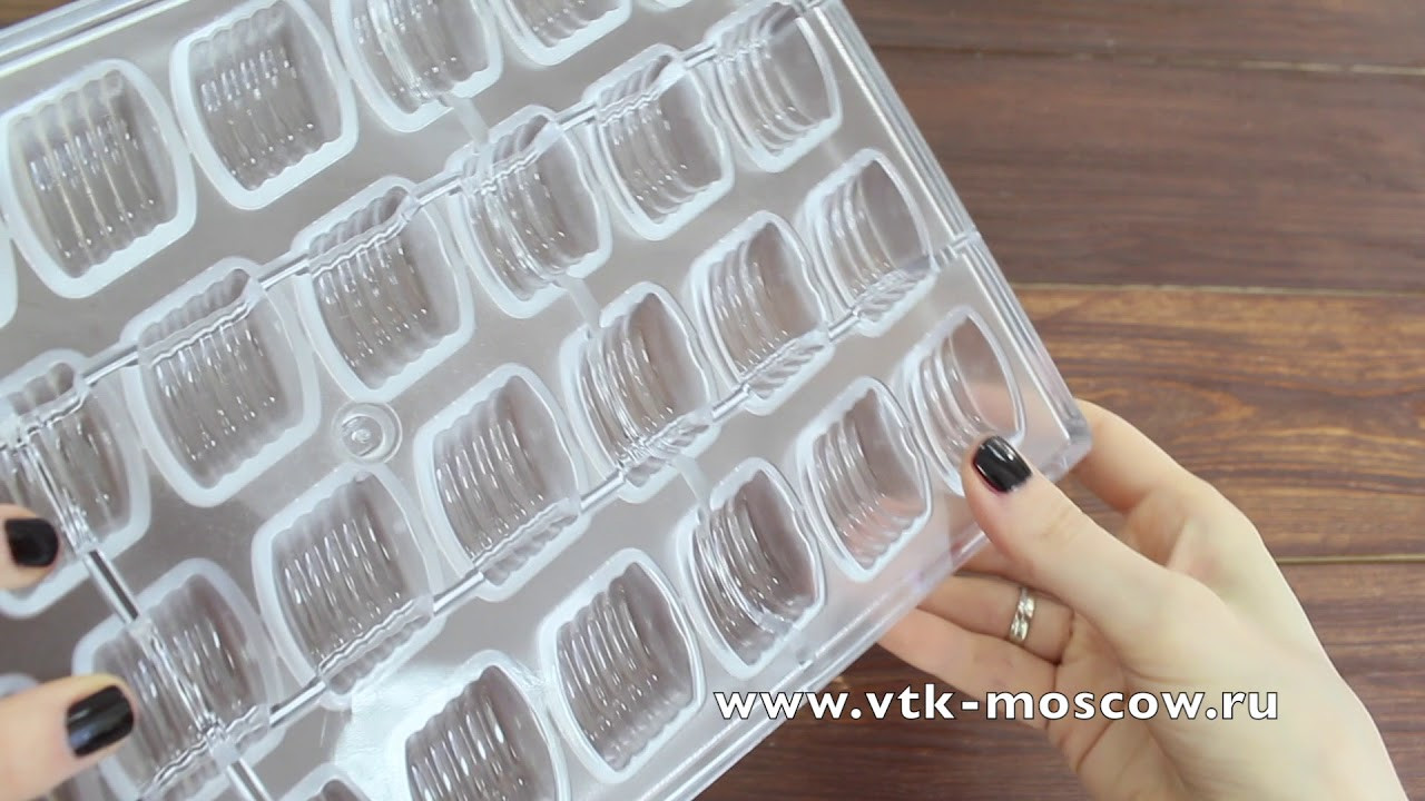 Форма для шоколадных конфет поликарбонатная VTK Products ПОЛОСКИ 32 шт